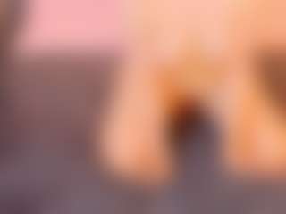 Live cam show with Kate - Blonde Hair Petite on Camsoda