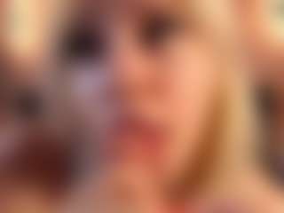 Live cam show with Kate - Fuck on Camsoda