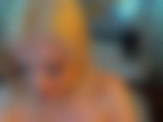 Live cam show with Kate - Sweet on pussylord.com