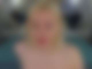 Live cam show with Kate - Blue Eyes on TeamSkeetLive