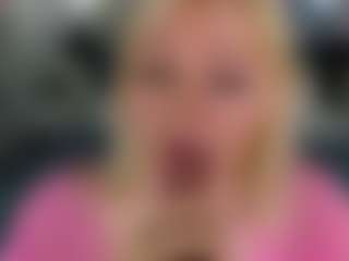 Live cam show with Kate - Fuck on xxxlivecams.org