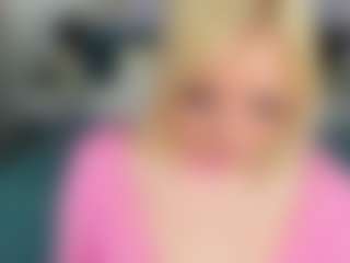 Live cam show with Kate - Erotic on TeamSkeetLive