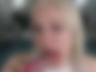 Live cam show with Kate - Joi on livesuperchat.net
