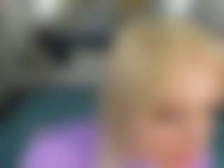 Live cam show with Kate - Camel Toe on xfollow cams