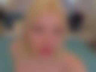 Live cam show with Kate - Student on Hubzter Live
