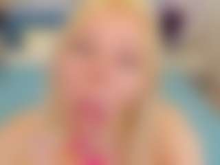 Live cam show with Kate - Bra on Camiplay Live