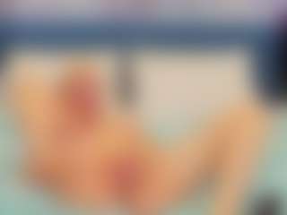 Live cam show with Kate - College on CamwithHer