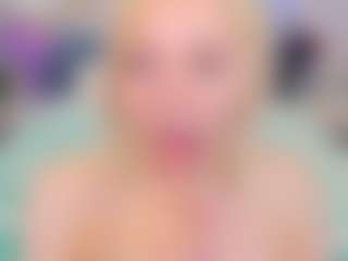 Live cam show with Kate - Blonde Hair College on Mixed Magazine Live