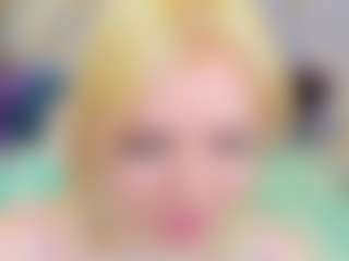 Live cam show with Kate - Body Massage on madthumbs