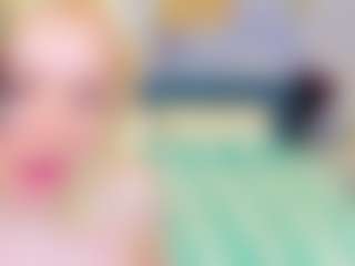 Live cam show with Kate - Camel Toe on Mixed Magazine Live