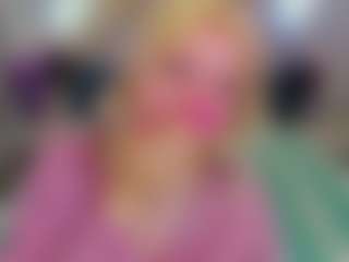 Live cam show with Kate - Bra on CamwithHer