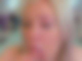 Kate's Live Sex Cam Show