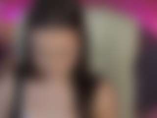 Live cam show with OliviaMore - Cute on Camming Site
