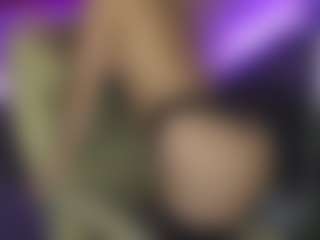 OliviaMore's Live Sex Cam Show