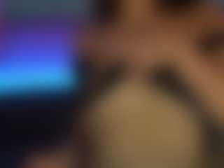 OliviaMore's Live Sex Cam Show