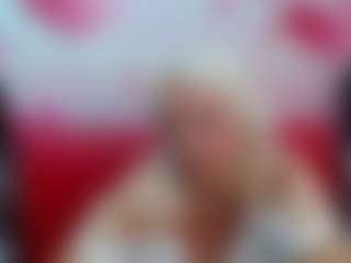 Live cam show with RenataDaster - Thick on Dare Cams