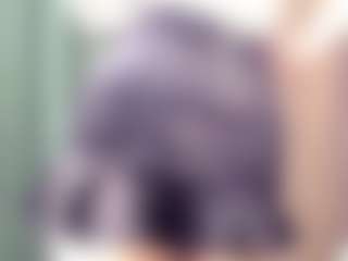 Live cam show with Riddle-Layla - Cute on crypto-cams