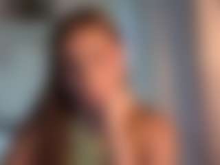 Live cam show with RobertoJoslyn - Dirty Talk on Dare Cams