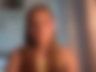 Live cam show with RobertoJoslyn - Tiny on Streamer API