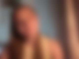 Live cam show with RobertoJoslyn - Public on SinfulBabes