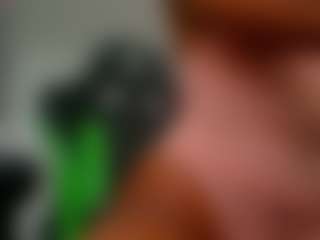 Live cam show with Susan-Backer - Solo Show on Streamer API