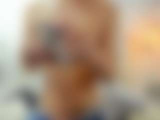 Live cam show with Mark - Pump on AdultVida.com