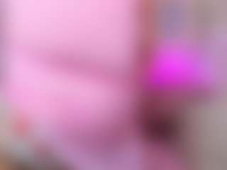 Live cam show with Valery-Grand - BBW Young Adult on Dare Cams