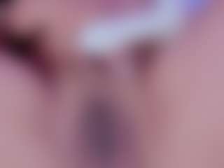 Live cam show with Casey-Walker - BBW HD on AdultVida.com