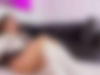 Live cam show with Casey-Walker - Blonde Hair Curvy on Streamer API