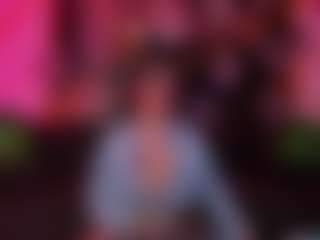 Live-Cam-Show mit Casey-Walker - Tittyfuck auf Camsoda