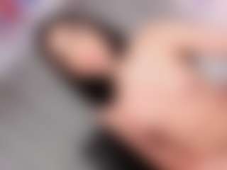 Claudiia-Sophia's Live Sex Cam Show
