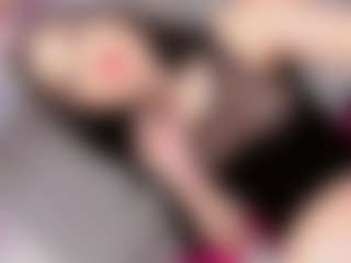 Claudiia-Sophia's Live Sex Cam Show