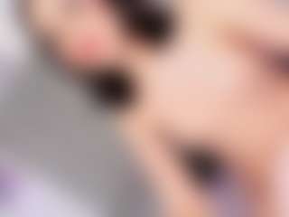 Live cam show with Claudiia-Sophia - Small Tits on testsause.com