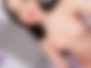 Claudiia-Sophia's Live Sex Cam Show