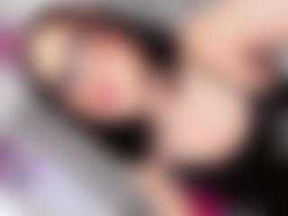 Claudiia-Sophia's Live Sex Cam Show