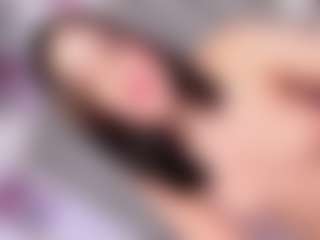 Claudiia-Sophia's Live Sex Cam Show