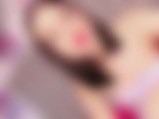 Live cam show with Claudiia-Sophia - HD on Camsoda