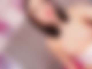 Live cam show with Claudiia-Sophia - HD on Camsoda