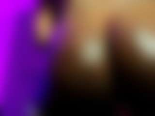 Live cam show with Kardy-Castle - Bbc on googirlz