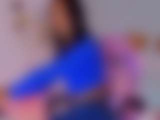 Live cam show with Kardy-Castle - Colombia on Camsoda