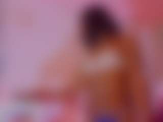 Live cam show with Kardy-Castle - Brown Eyes on chickslive.net