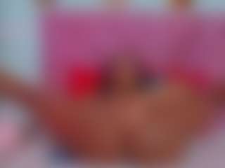 Live cam show with Kardy-Castle - Smoking on chickslive.net