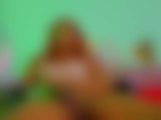 Live cam show with Kardy-Castle - Brown Eyes on Camsoda