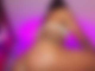 Live cam show with Kardy-Castle - Lean on livesuperchat.net