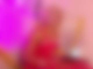Live cam show with Kardy-Castle - Lean on Camsoda