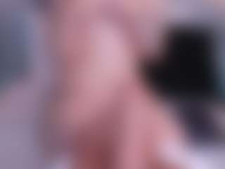 Meegan-red's Live Sex Cam Show
