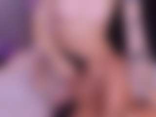 Meegan-red's Live Sex Cam Show