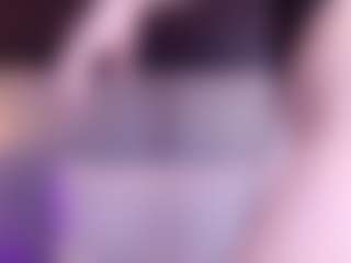Meegan-red's Live Sex Cam Show