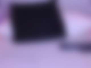 Live cam show with Meegan-red - Red Hair on intimatelivegirls.com