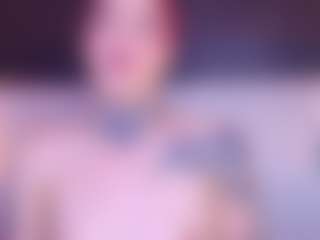 Live cam show with Meegan-red - Red Hair Young Adult on hrnylive.com